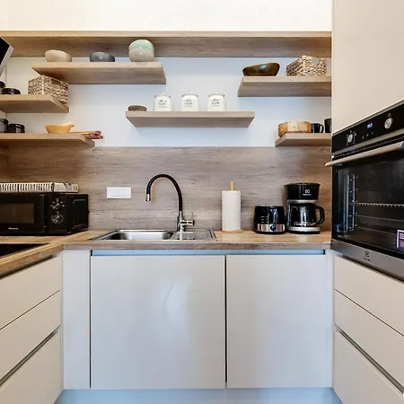 Jadera Apartman Zára