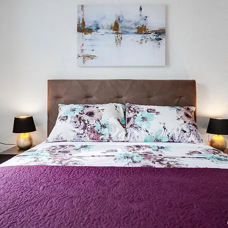 Jadera Apartman *